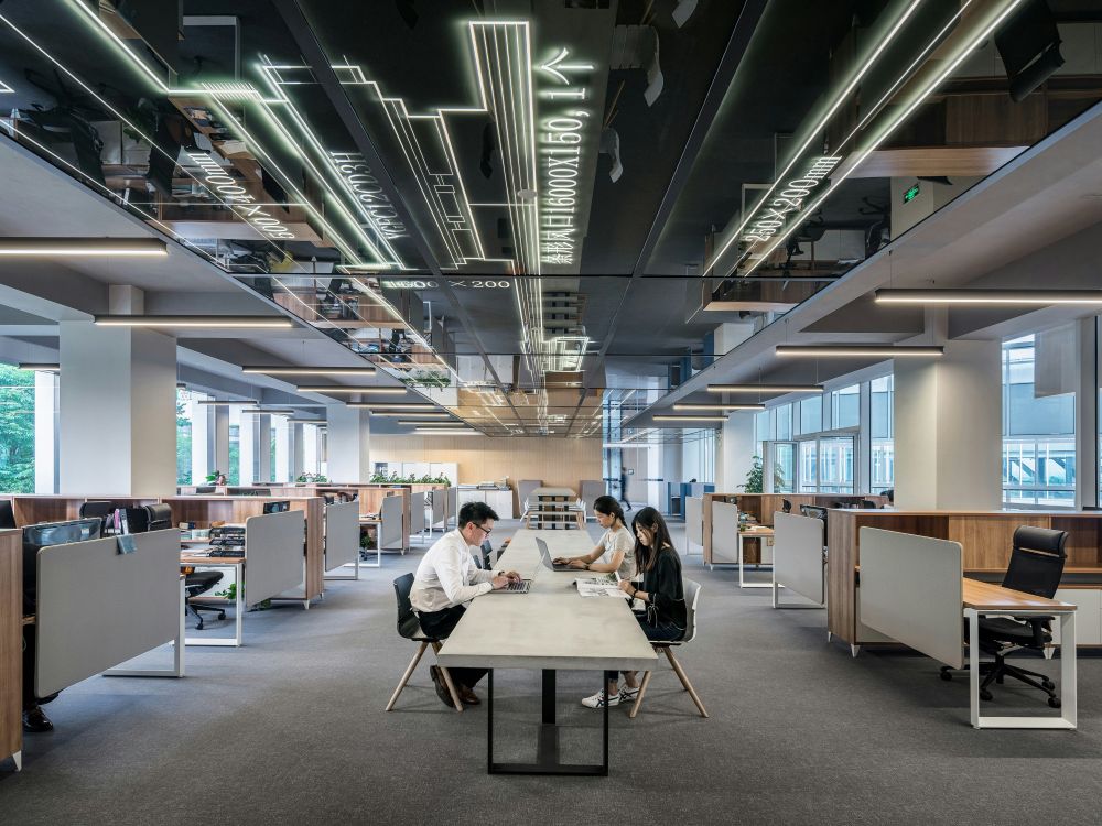 正社員でもダブルワークは可能？探す際の注意点やおすすめの仕事を紹介